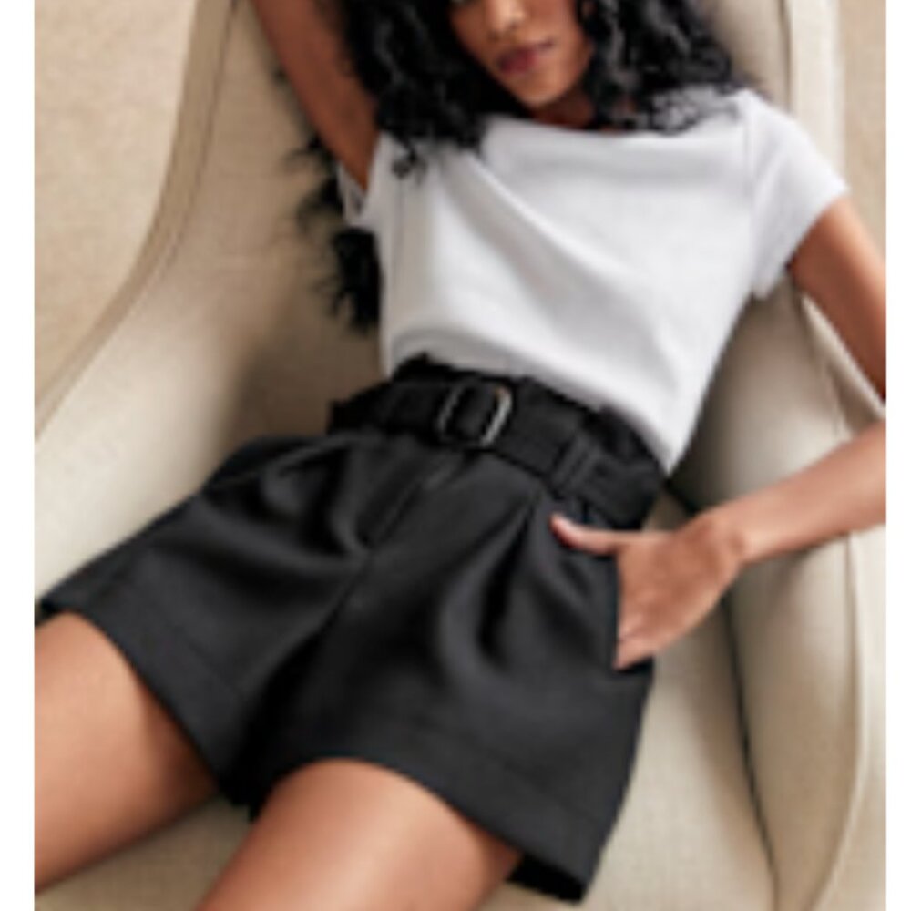 Sezane Rome New Shorts Black - Size 10